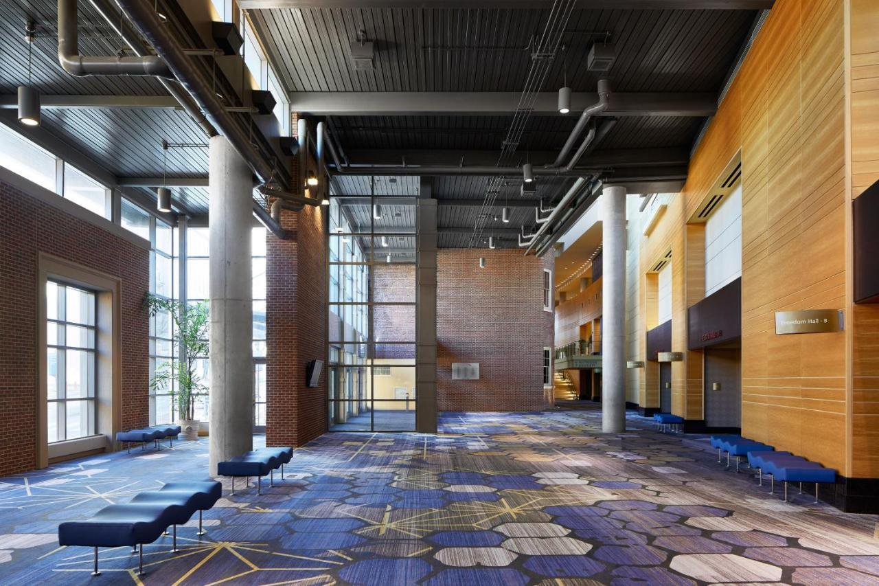 Lancaster Marriott at Penn Square Hotell Exteriör bild